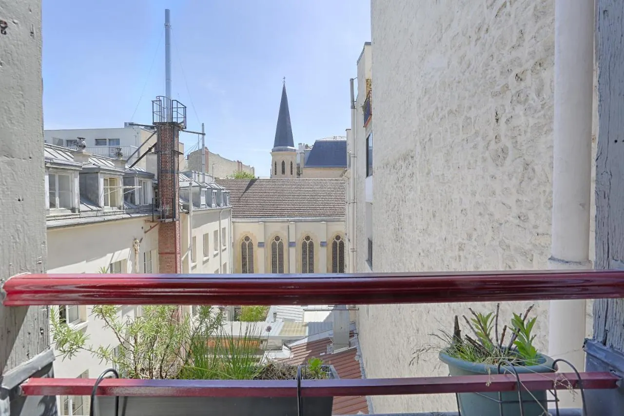St Dom Gauche - Paris 7 - Best Place